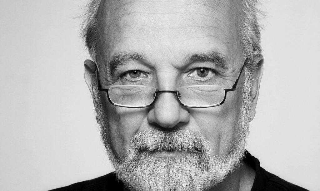 Profilbild von Werner Meyreiß, starke schwarz/weiß Nahaufnahme mit abgeschnittener Stirn.